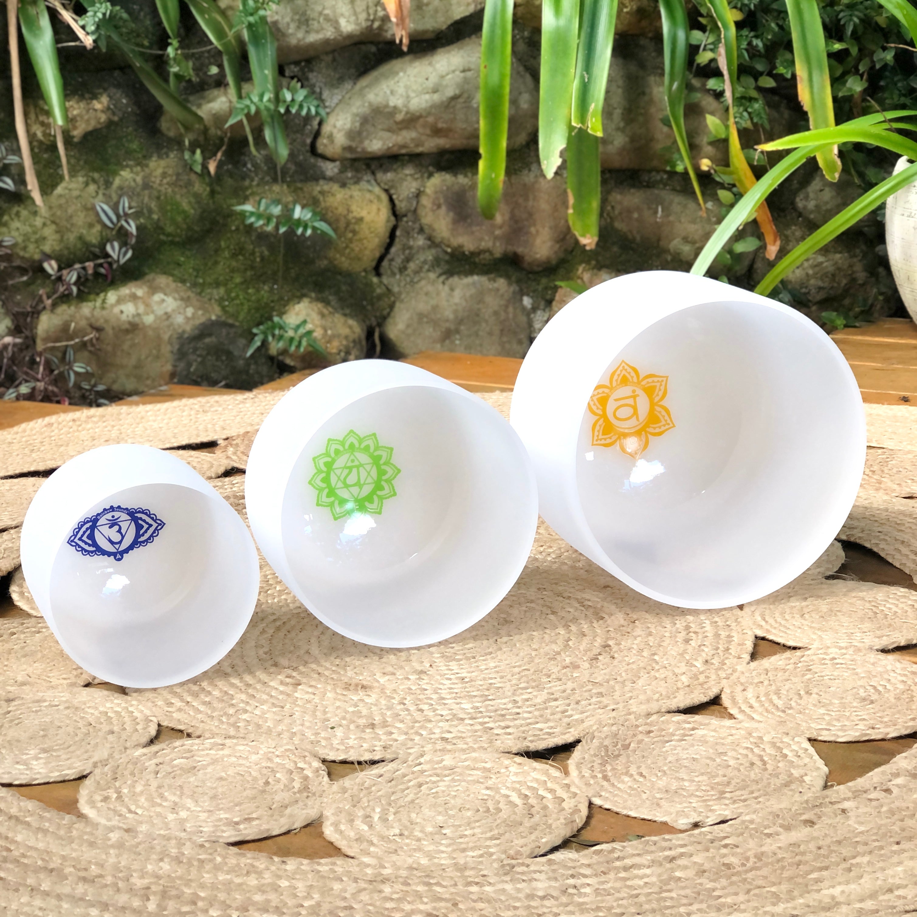 Set Of 3 White Crystal Singing Bowls