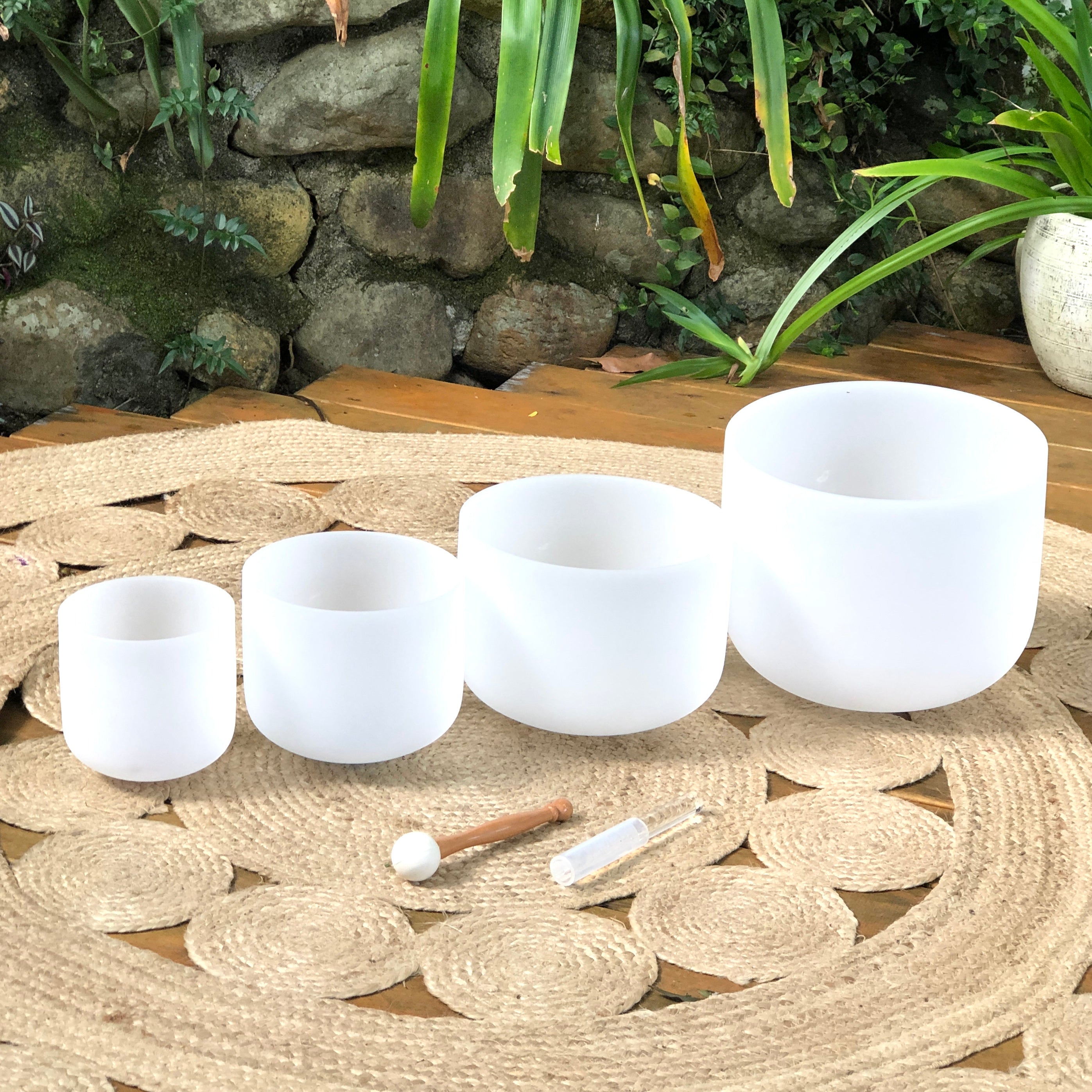 Set Of 4 White Crystal Singing Bowls