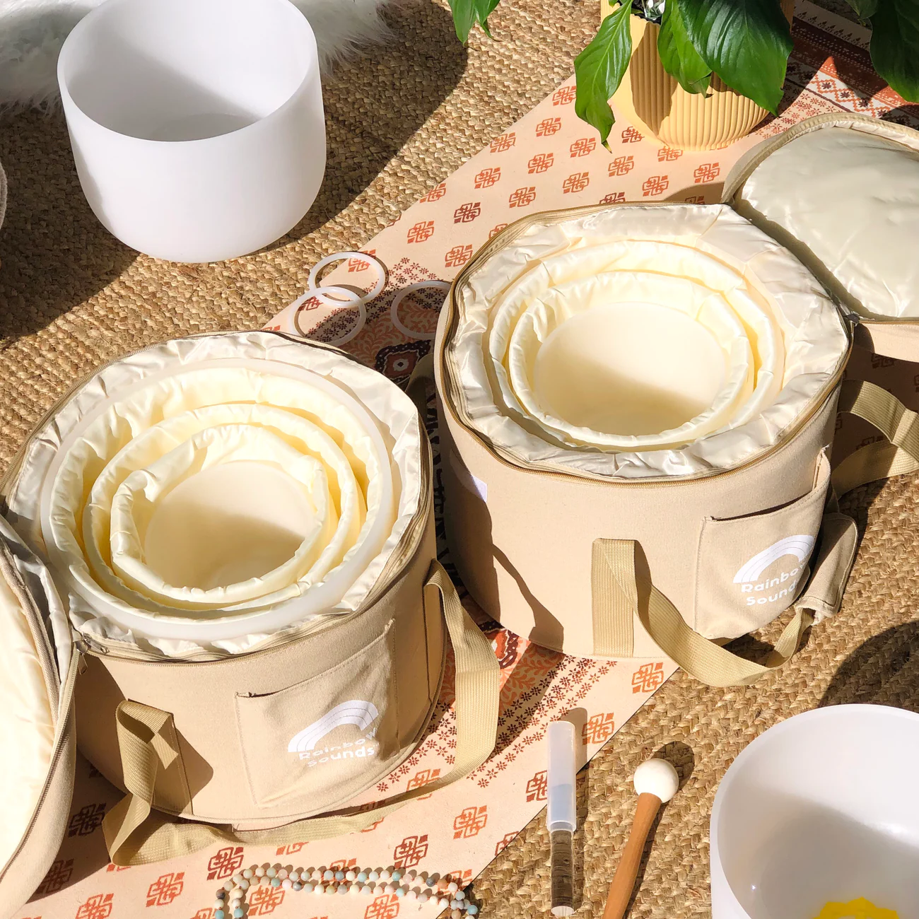 Set Of 4 White Crystal Singing Bowls In Beige Bags