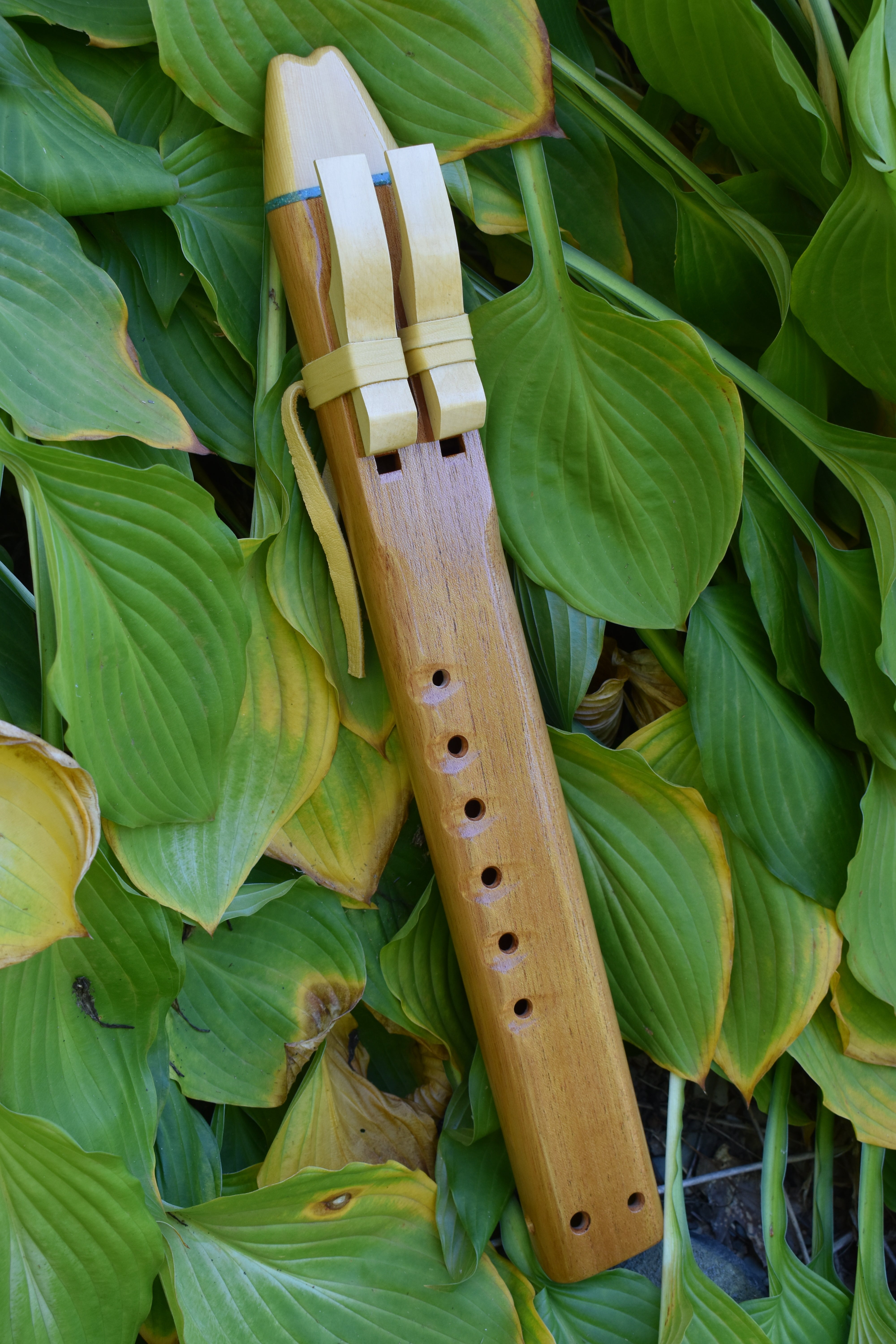 Native American Style Drone Flute in A Minor (440 Hz)