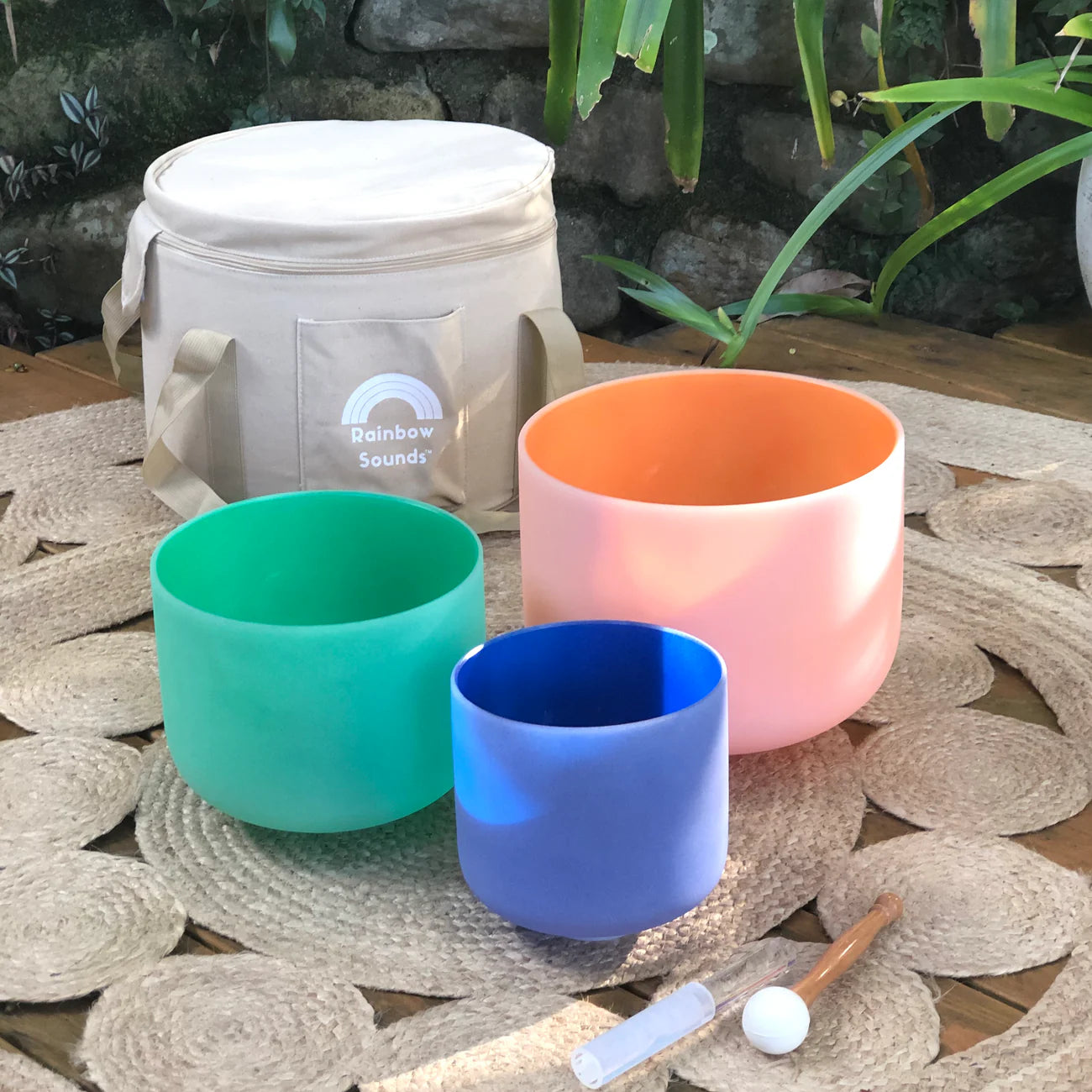 Set Of 3 Color Crystal Singing Bowls In Beige Bag